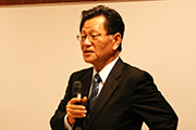 神野直彦氏