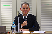 宇野重規氏